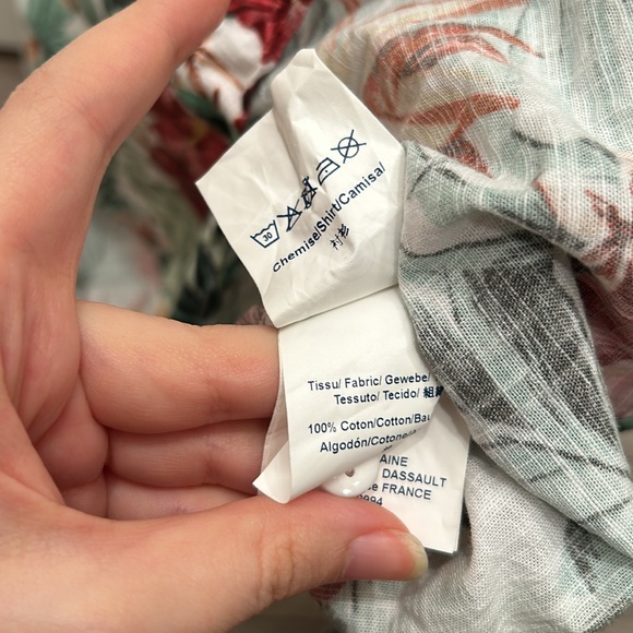 Like New: Serge Blanco short sleeve collared button down cotton large hibiscus - Picture 8 of 9